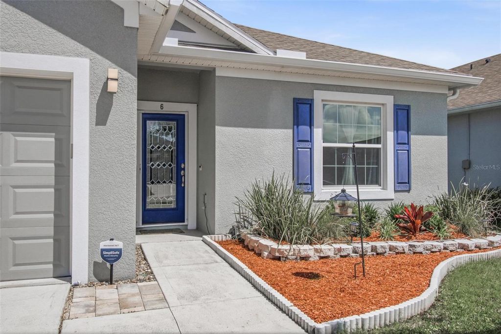 6 OAKLEAF WAY, Palm Coast, FL 32137