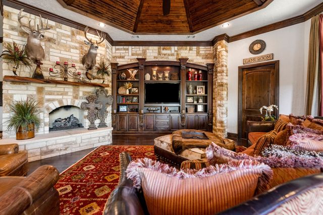 610 River Ranch Road, Aledo, TX 76008