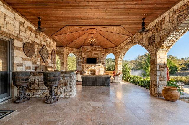 610 River Ranch Road, Aledo, TX 76008