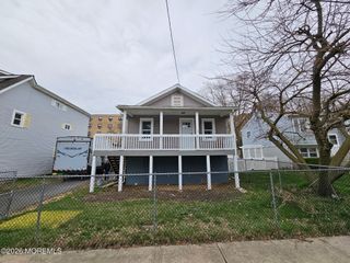 57 Second Street, Highlands, NJ 07732