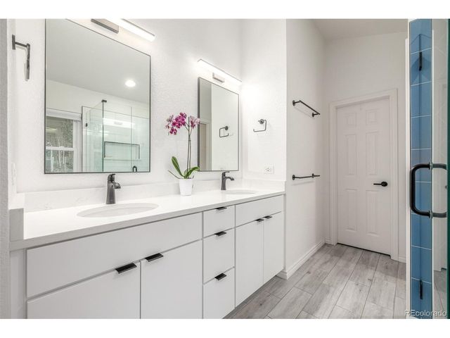 109 Overland Ct, Lafayette, CO 80026