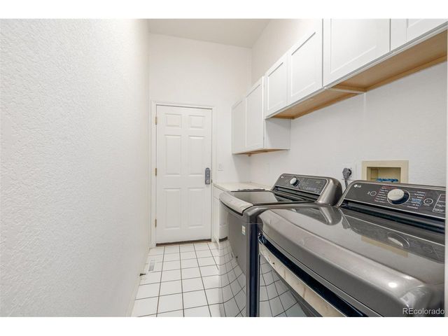 109 Overland Ct, Lafayette, CO 80026