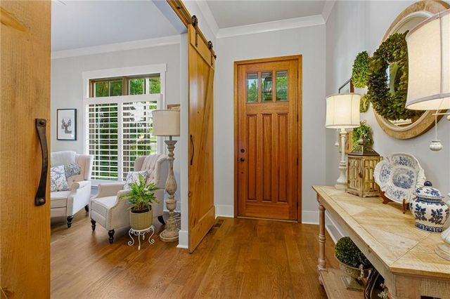 4594 Lakeview Lane, Gainesville, GA 30504