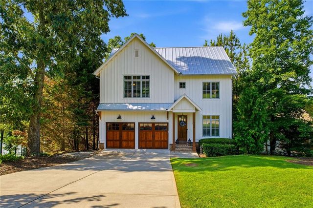 4594 Lakeview Lane, Gainesville, GA 30504
