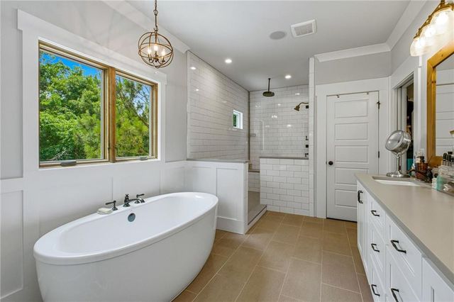 4594 Lakeview Lane, Gainesville, GA 30504