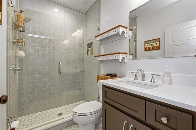 4594 Lakeview Lane, Gainesville, GA 30504