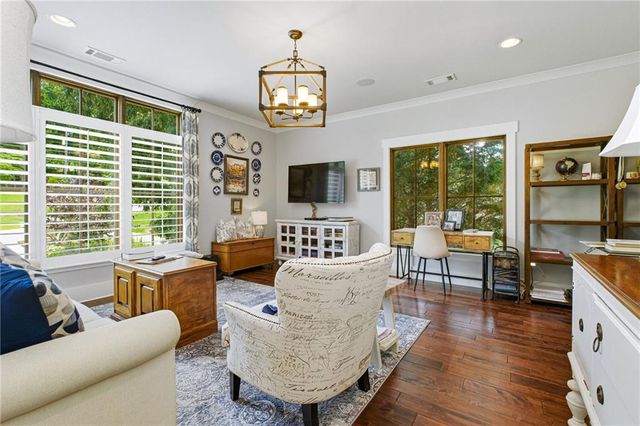 4594 Lakeview Lane, Gainesville, GA 30504