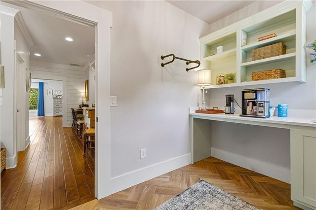4594 Lakeview Lane, Gainesville, GA 30504