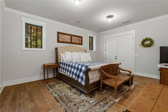 4594 Lakeview Lane, Gainesville, GA 30504