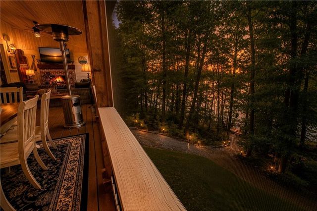 4594 Lakeview Lane, Gainesville, GA 30504