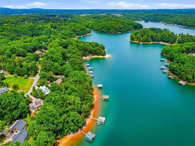 4594 Lakeview Lane, Gainesville, GA 30504