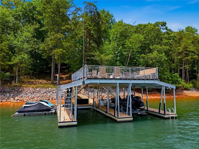 4594 Lakeview Lane, Gainesville, GA 30504