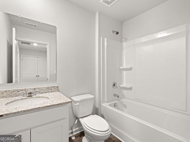 5966 Skylar Drive, Atlanta, GA 30336