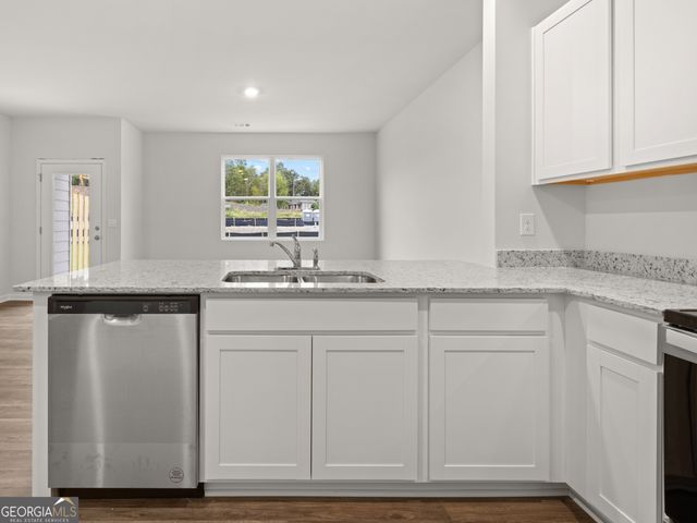 5966 Skylar Drive, Atlanta, GA 30336