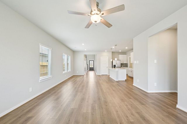 29206 Farmhouse Estates Drive, Waller, TX 77484