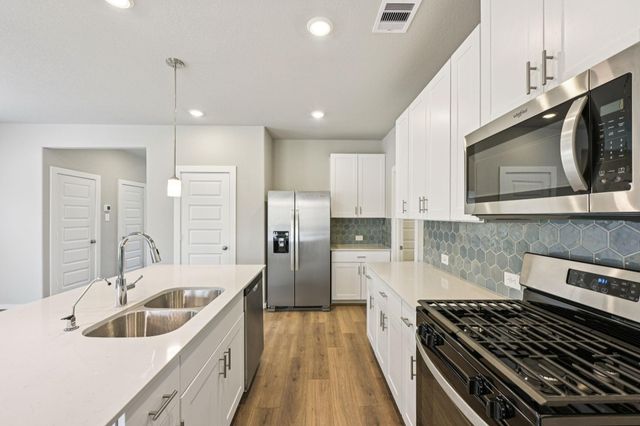 29206 Farmhouse Estates Drive, Waller, TX 77484