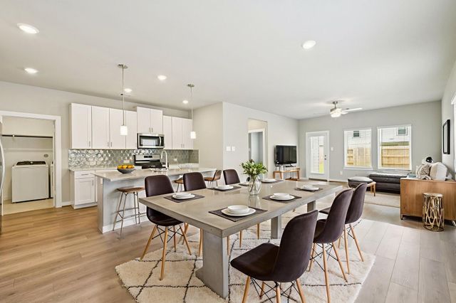 29206 Farmhouse Estates Drive, Waller, TX 77484