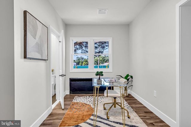519 S BLACK HORSE PIKE, Blackwood, NJ 08012