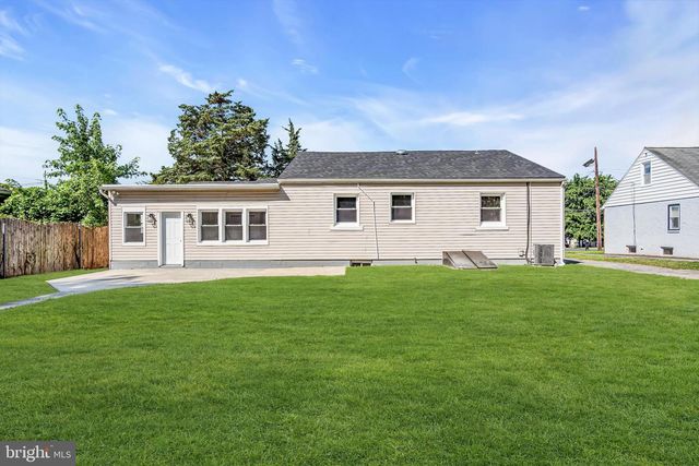 519 S BLACK HORSE PIKE, Blackwood, NJ 08012