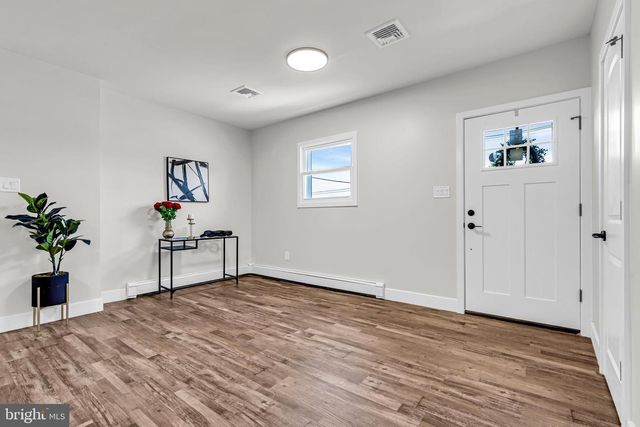 519 S BLACK HORSE PIKE, Blackwood, NJ 08012