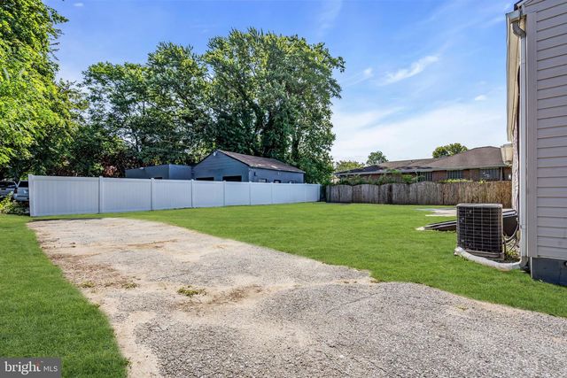 519 S BLACK HORSE PIKE, Blackwood, NJ 08012