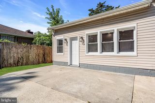 519 S BLACK HORSE PIKE, Blackwood, NJ 08012