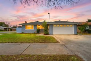 2826 E Hampton Way, Fresno, CA 93726