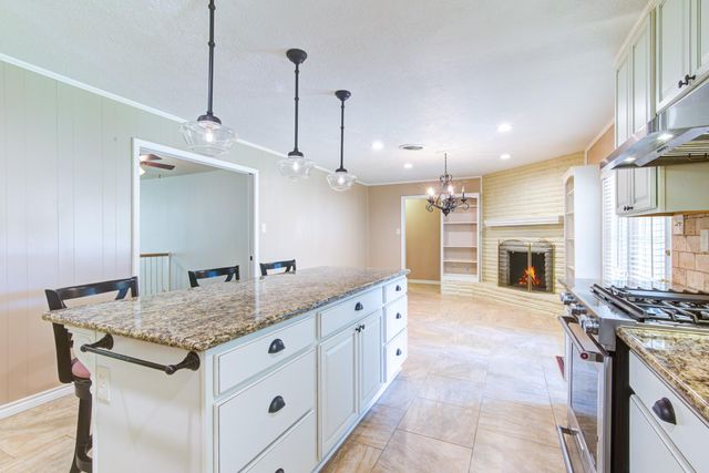 1708 Capstan Road, Houston, TX 77062