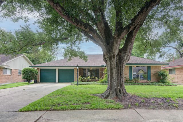 1708 Capstan Road, Houston, TX 77062