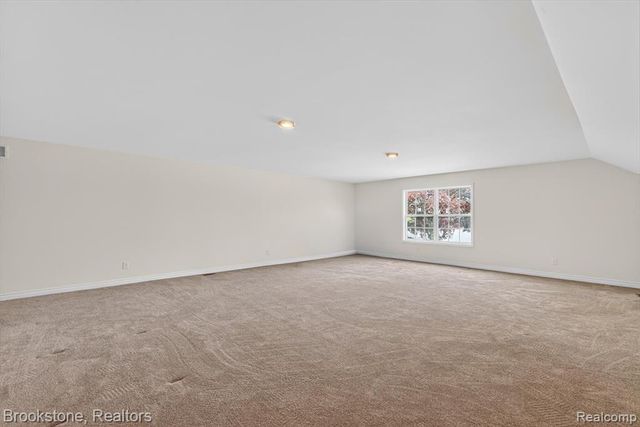 3695 Lotus Drive, Waterford, MI 48329