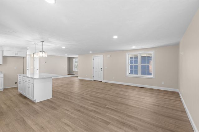 1234 State Rd 3, Plymouth, MA 02360