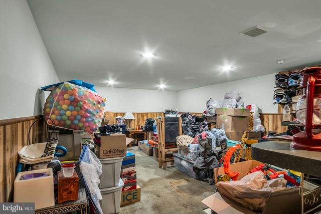 106 RUTHERFORD RD, Harrisburg, PA 17109