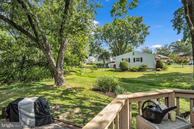 106 RUTHERFORD RD, Harrisburg, PA 17109