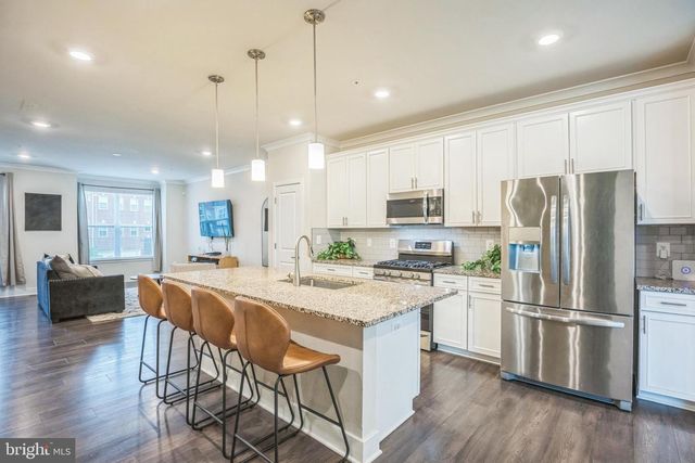 5862 KATE CHOPIN PL, White Plains, MD 20695