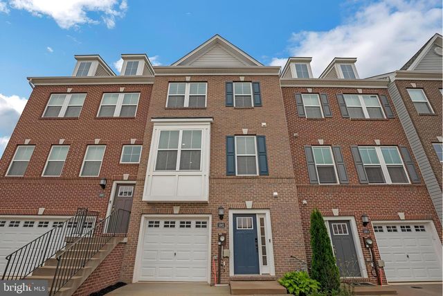 5862 KATE CHOPIN PL, White Plains, MD 20695
