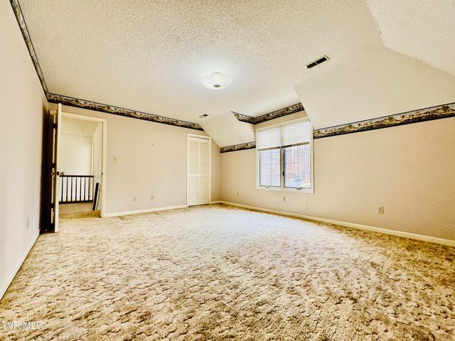 5 Red Fern Circle, Johnson City, TN 37604