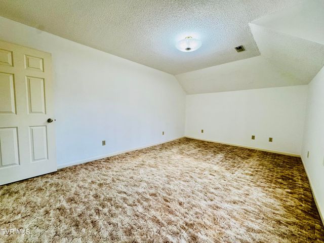 5 Red Fern Circle, Johnson City, TN 37604