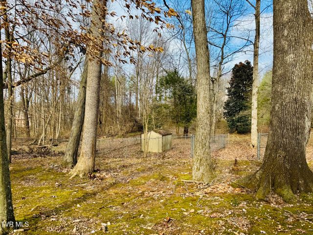 5 Red Fern Circle, Johnson City, TN 37604