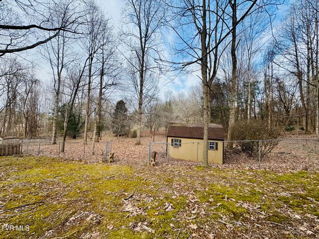 5 Red Fern Circle, Johnson City, TN 37604