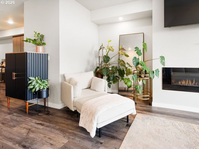 2635 Nw SUSSEX Ave, Portland, OR 97210