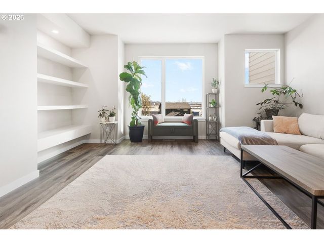 2635 Nw SUSSEX Ave, Portland, OR 97210