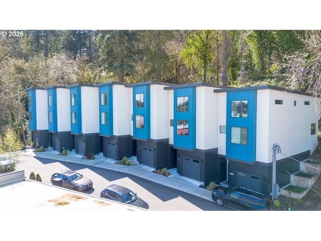 2635 Nw SUSSEX Ave, Portland, OR 97210