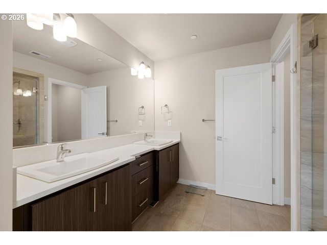 2635 Nw SUSSEX Ave, Portland, OR 97210