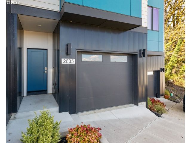 2635 Nw SUSSEX Ave, Portland, OR 97210