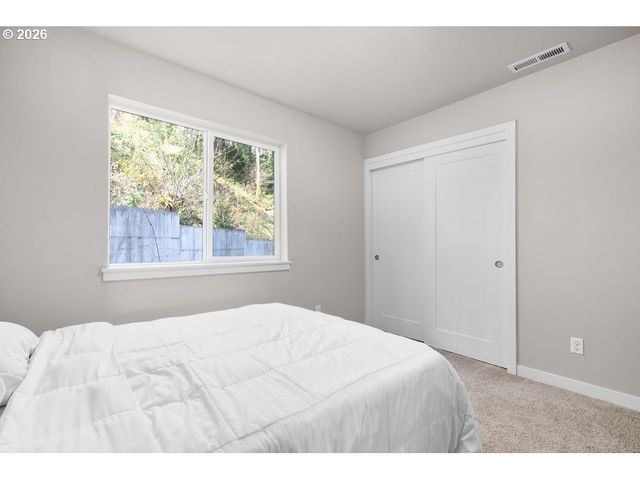 2635 Nw SUSSEX Ave, Portland, OR 97210