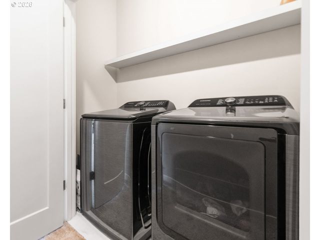 2635 Nw SUSSEX Ave, Portland, OR 97210