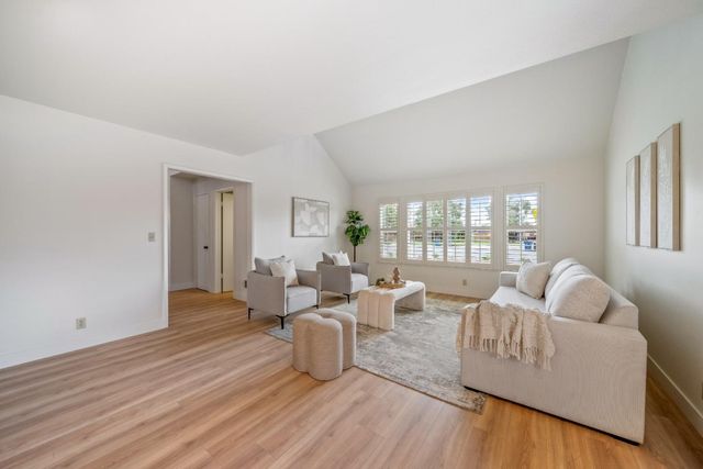 709 San Leandro Circle, Salinas, CA 93901