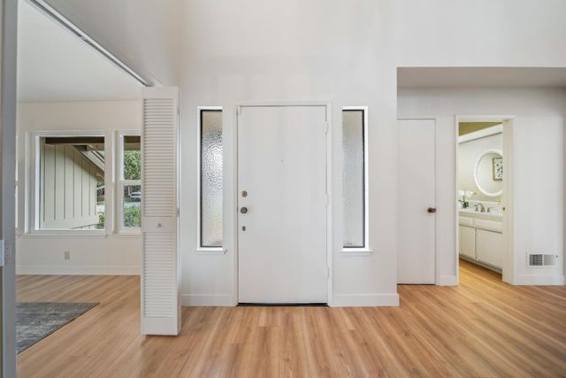 709 San Leandro Circle, Salinas, CA 93901