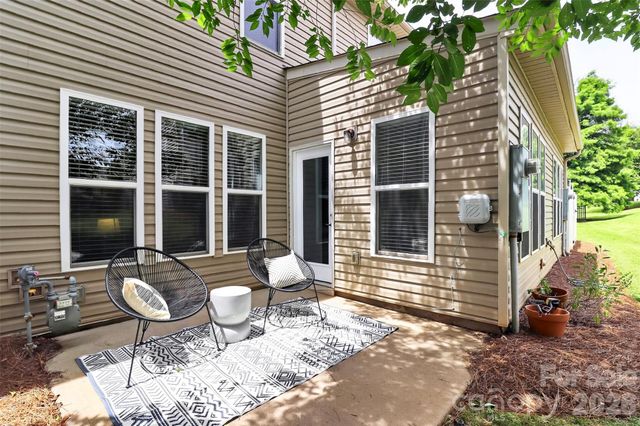 6629 Portland Rose Lane, Charlotte, NC 28210
