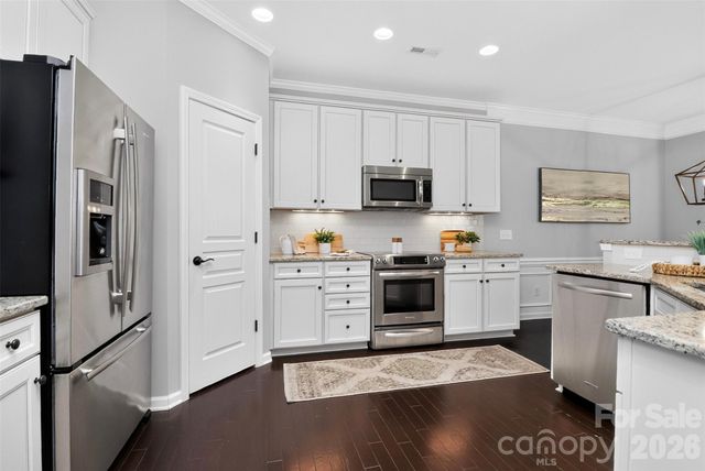 6629 Portland Rose Lane, Charlotte, NC 28210